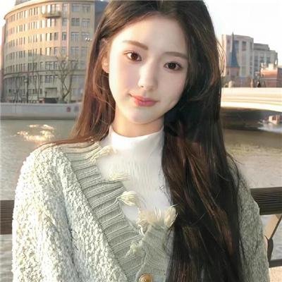 纸板屋女孩